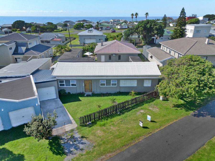 3 Bedroom Property for Sale in Kidds Beach Eastern Cape